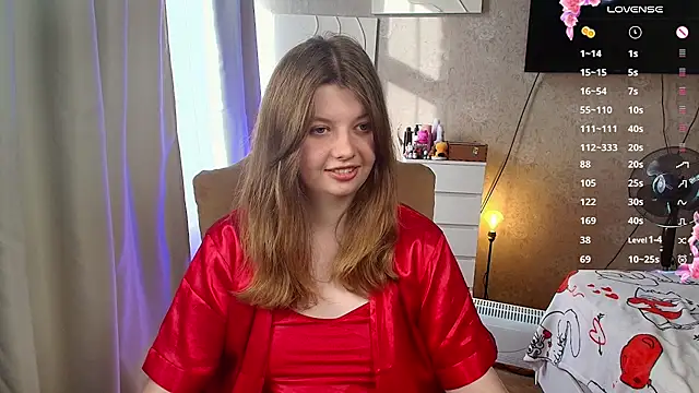 Vivian cutie online show from June 2026 03:47:02 PM