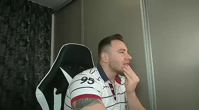 Thori92 online show from January 2025 03:03:01 PM