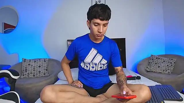 JacoboSwam online show from March 2025 11:38:02 AM