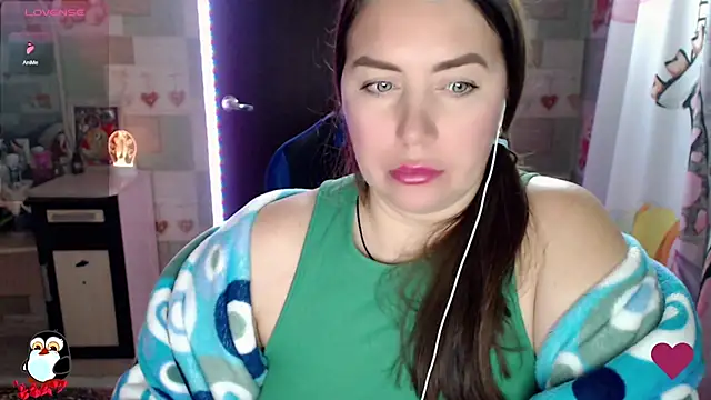 Snapshot of Korolek12 chatting on January 2025 03:18:02 PM Korolek12 online show from January 2025 03:18:02 PM
