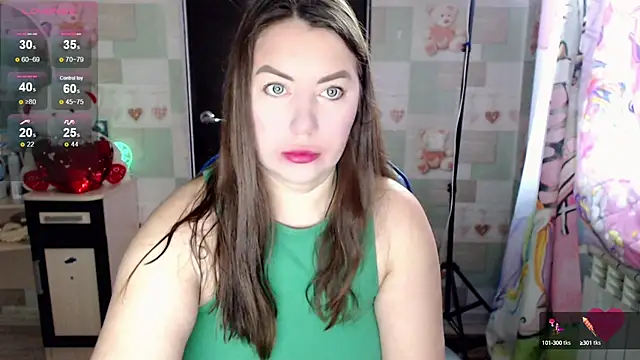 Snapshot of Korolek12 chatting on February 2025 04:58:02 AM Korolek12 online show from February 2025 04:58:02 AM