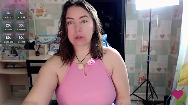 Snapshot of Korolek12 chatting on December 2025 04:50:01 AM Korolek12 online show from December 2025 04:50:01 AM