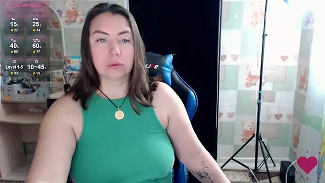 Snapshot of Korolek12 chatting on December 2025 02:41:02 AM Korolek12 online show from December 2025 02:41:02 AM