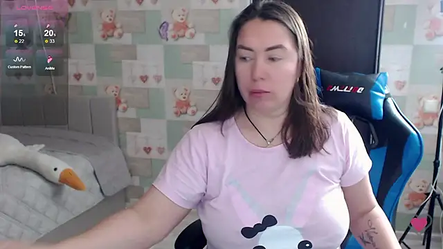 Snapshot of Korolek12 chatting on February 2026 07:23:01 AM Korolek12 online show from February 2026 07:23:01 AM