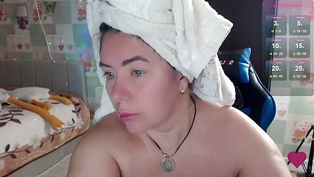 Snapshot of Korolek12 chatting on February 2026 05:14:02 AM Korolek12 online show from February 2026 05:14:02 AM