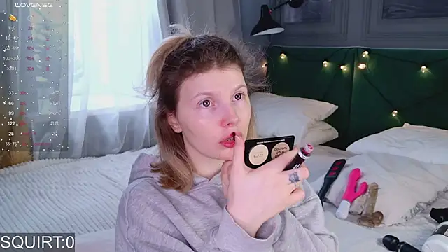 Snapshot of _aleksa_ chatting on March 2026 06:29:01 AM aleksa online show from March 2026 06:29:01 AM