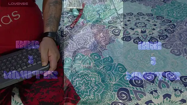 Snapshot of kyobiker chatting on October 2025 01:47:01 AM kyobiker online show from October 2025 01:47:01 AM