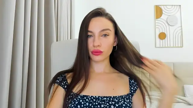 Snapshot of Sunshine_Eva chatting on October 2025 06:18:02 PM Sunshine Eva online show from October 2025 06:18:02 PM