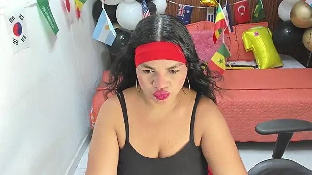 Cloe 35 online show from June 2026 08:00:02 PM