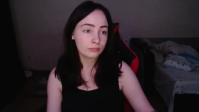 Laralianna online show from November 2025 02:54:02 AM