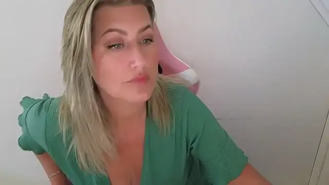 TessToy online show from April 2026 11:49:02 AM