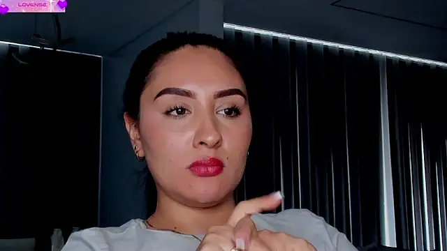 AnushaKumari online show from October 2025 04:04:01 PM