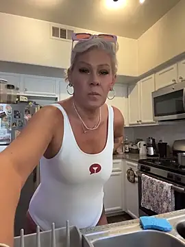 Lexi Shocker online show from August 2026 06:54:01 PM