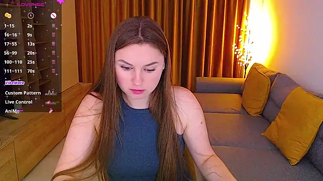Snapshot of _Mia_Adams chatting on February 2025 12:33:01 PM Mia Adams online show from February 2025 12:33:01 PM