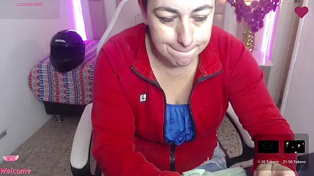 Snapshot of Barbiegomez chatting on December 2024 10:51:02 AM Barbiegomez online show from December 2024 10:51:02 AM