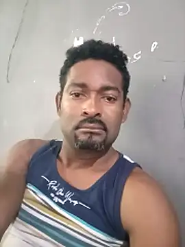 Snapshot of elias1704 chatting on October 2025 12:58:01 PM elias1704 online show from October 2025 12:58:01 PM