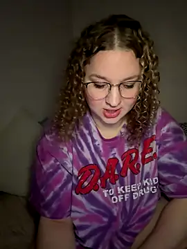 Snapshot of EmmieRae chatting on September 2025 06:15:02 AM EmmieRae online show from September 2025 06:15:02 AM