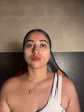 Valentinne z online show from May 2026 09:49:02 AM
