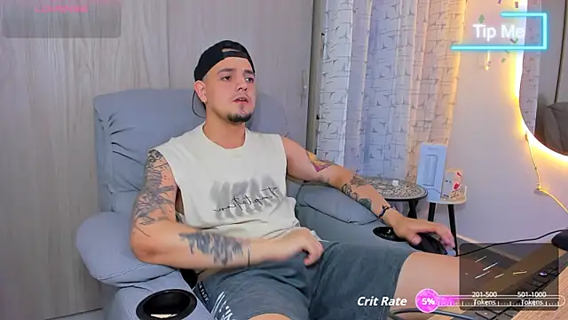 Snapshot of alejandro_calderon1 chatting on September 2025 05:23:01 AM alejandro calderon1 online show from September 2025 05:23:01 AM