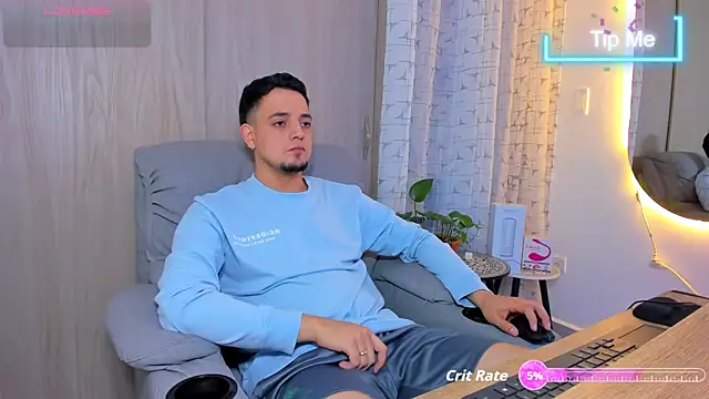 Snapshot of alejandro_calderon1 chatting on September 2025 03:11:01 AM alejandro calderon1 online show from September 2025 03:11:01 AM