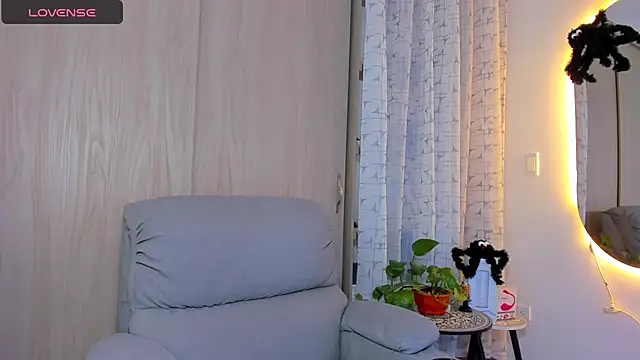 Snapshot of alejandro_calderon1 chatting on October 2025 05:17:02 AM alejandro calderon1 online show from October 2025 05:17:02 AM