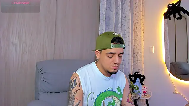 Snapshot of alejandro_calderon1 chatting on October 2025 03:10:02 AM alejandro calderon1 online show from October 2025 03:10:02 AM