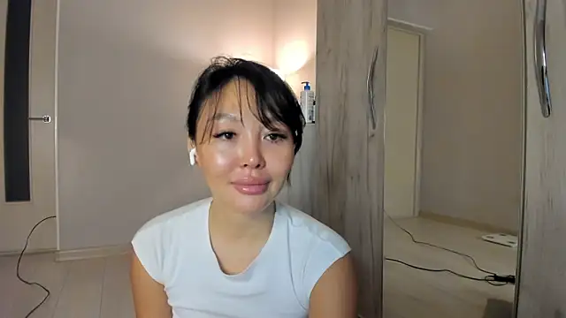 keiko hot online show from April 2026 02:36:02 AM