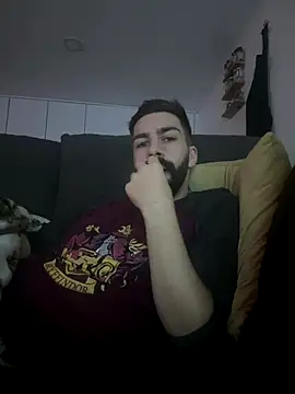 kinkyguy04 online show from December 2025 02:24:02 PM