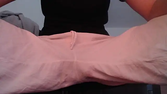 Snapshot of herver67 chatting on February 2026 11:46:02 AM herver67 online show from February 2026 11:46:02 AM