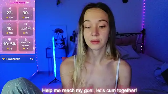 Snapshot of SexyCocobutt chatting on October 2025 05:38:01 AM SexyCocobutt online show from October 2025 05:38:01 AM