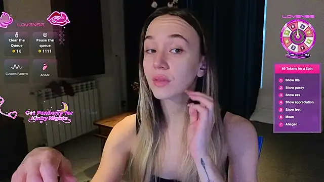 Snapshot of SexyCocobutt chatting on December 2025 10:20:01 AM SexyCocobutt online show from December 2025 10:20:01 AM