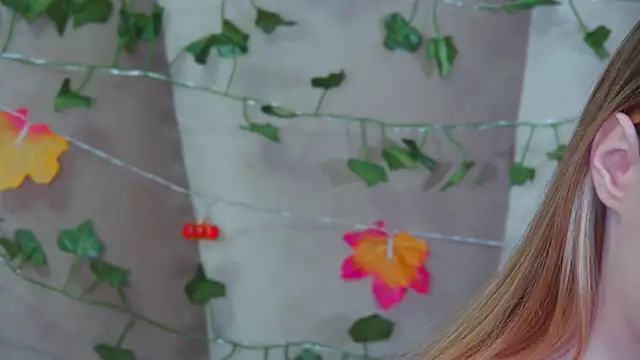 GentleRossi online show from October 2025 03:09:02 PM