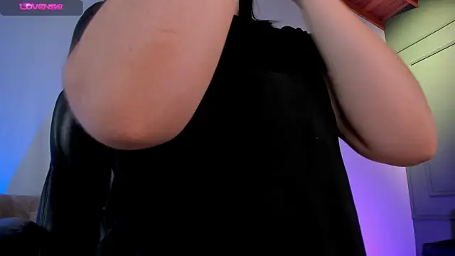 Snapshot of JennaOlsonX chatting on February 2025 06:48:01 PM JennaOlsonX online show from February 2025 06:48:01 PM