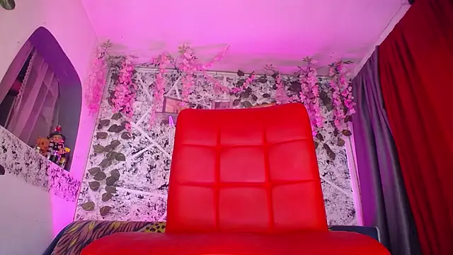 hornytsblonde online show from June 2026 02:36:01 PM