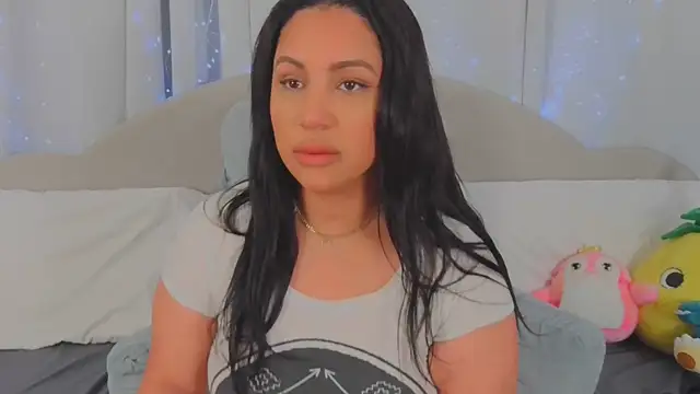 MeghanXO online show from May 2026 12:22:02 PM