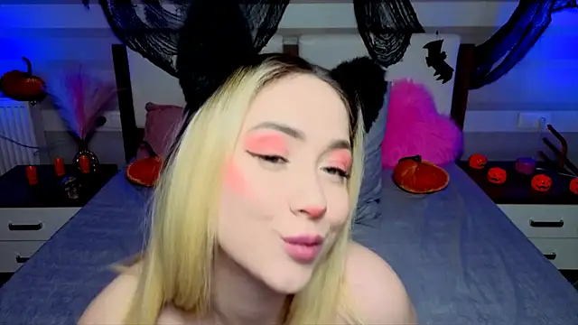 AriaSugar online show from November 2025 05:42:02 AM