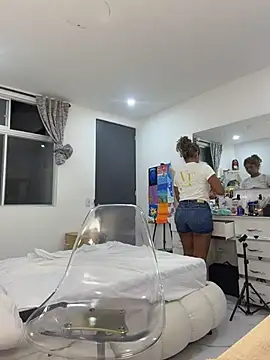 stormyy  online show from June 2026 12:32:01 AM