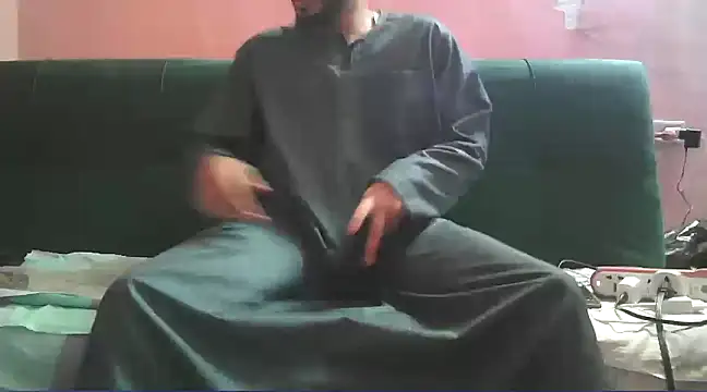 Snapshot of foxsanSs chatting on February 2025 07:25:01 PM foxsanSs online show from February 2025 07:25:01 PM