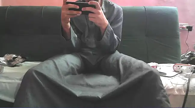 Snapshot of foxsanSs chatting on March 2025 01:32:02 AM foxsanSs online show from March 2025 01:32:02 AM