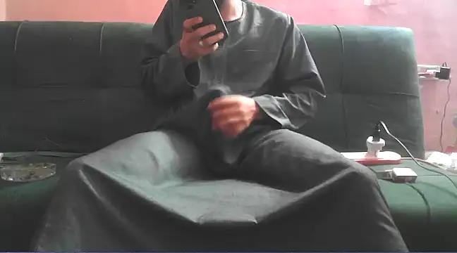 Snapshot of foxsanSs chatting on March 2025 08:06:02 PM foxsanSs online show from March 2025 08:06:02 PM