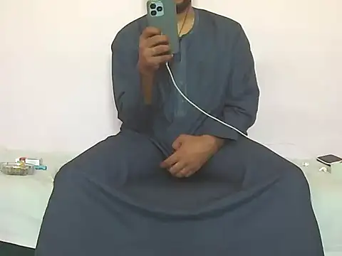 Snapshot of foxsanSs chatting on October 2025 10:12:02 AM foxsanSs online show from October 2025 10:12:02 AM