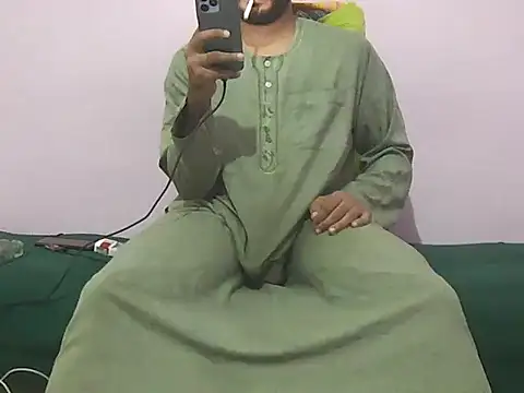 Snapshot of foxsanSs chatting on November 2025 11:05:01 PM foxsanSs online show from November 2025 11:05:01 PM