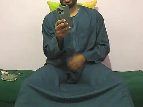 Snapshot of foxsanSs chatting on November 2025 10:19:01 PM foxsanSs online show from November 2025 10:19:01 PM