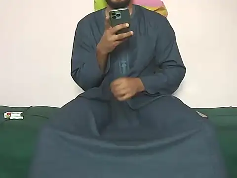 Snapshot of foxsanSs chatting on November 2025 12:05:02 PM foxsanSs online show from November 2025 12:05:02 PM