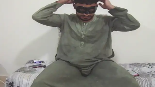 foxsanSs online show from May 2026 03:19:01 PM