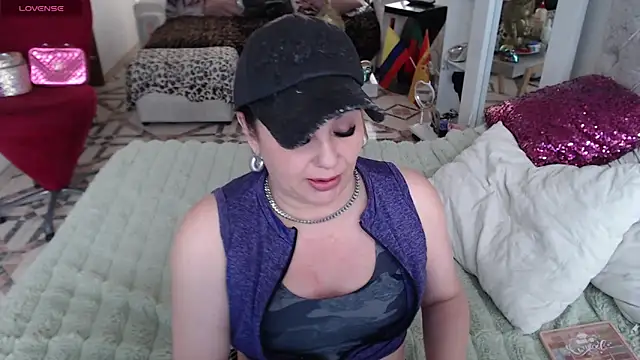 Myrnasexxx online show from April 2026 09:05:01 PM