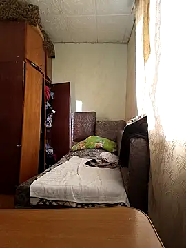 Snapshot of BustyBlond chatting on September 2025 05:10:02 AM BustyBlond online show from September 2025 05:10:02 AM