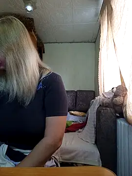 Snapshot of BustyBlond chatting on October 2025 05:48:02 AM BustyBlond online show from October 2025 05:48:02 AM