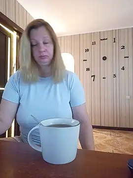 BustyBlond online show from August 2026 04:22:01 AM