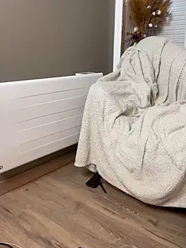 Snapshot of FoxyFrenchy chatting on March 2025 08:27:01 PM FoxyFrenchy online show from March 2025 08:27:01 PM